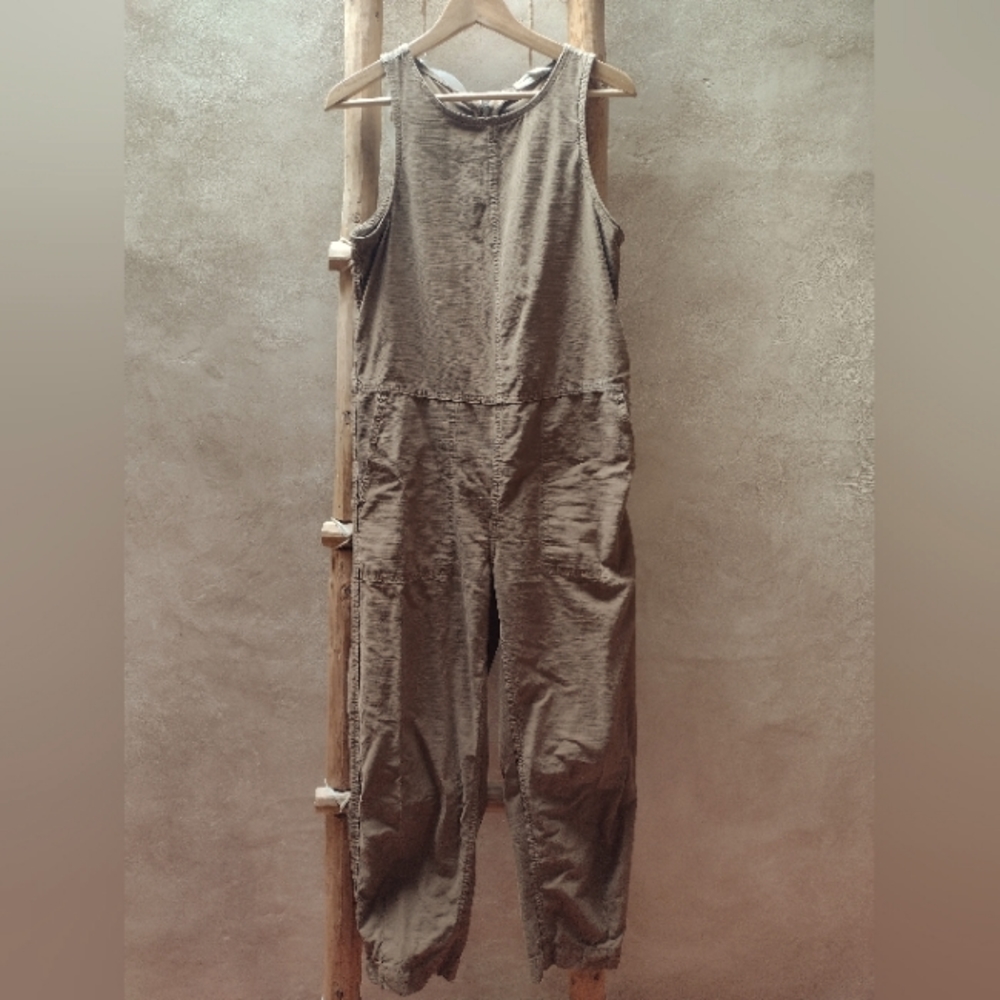 Everlane The Fatigue jumper brown sleeveless jumpsuit